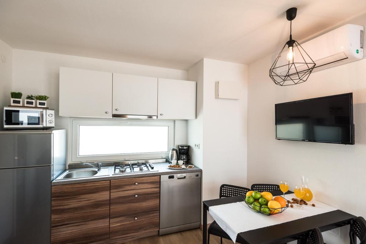 Hotel Croatia Camp Premium Vodice Zewnętrze zdjęcie